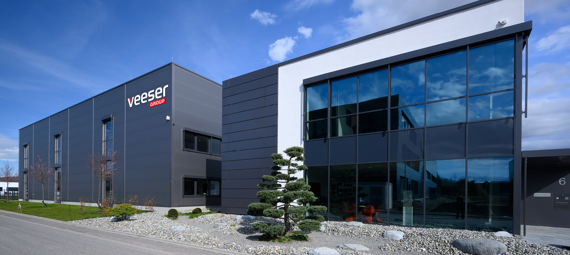 Headerbild-Company
